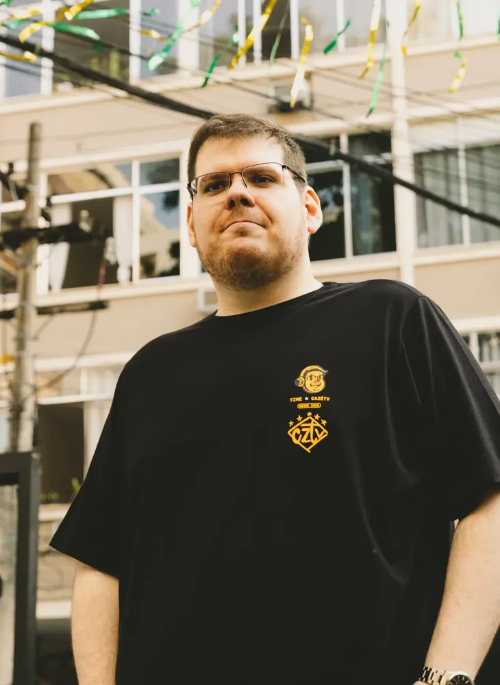 Camisa CazéTV Preta